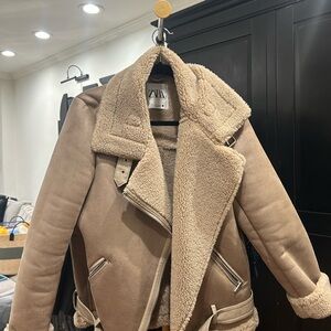 Zara Women's Beige Teddy Jacket